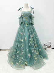 A-Line Green Tulle Embroidery Straps Prom Dress