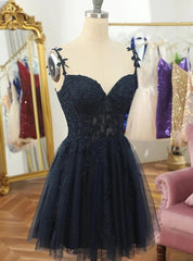 Black Tulle Spaghetti Straps Appliques Homecoming Dress