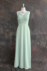 Dusty Sage Green  A-Line Spaghetti Straps Pleated Chiffon Bridesmaid Dress With Bow