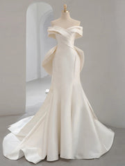 Ivory White Satin Strapless Wedding Dress