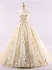 Luxury Ball Gown Strapless Tulle Appliques Wedding Dress