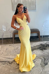 Sparkly Mermaid V Neck Yellow Sequins Long Prom Dresses