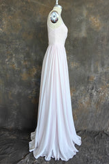 Stunning Halter Floor Length Lace/Chiffon Bridesmaid Dresses