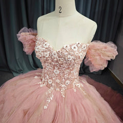 Tulle Tufted Pink Floral Quincea?era Ball Gown Dress