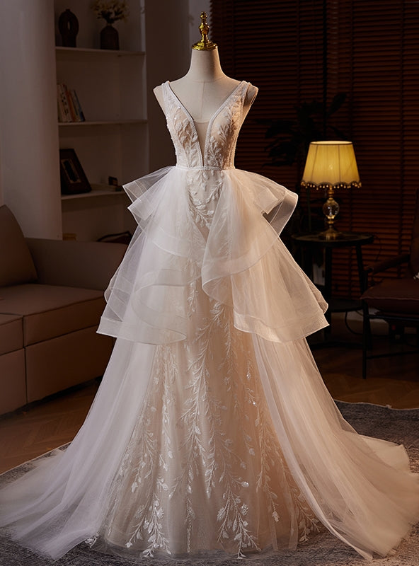 White Tulle V-neck Sequins Wedding Dress