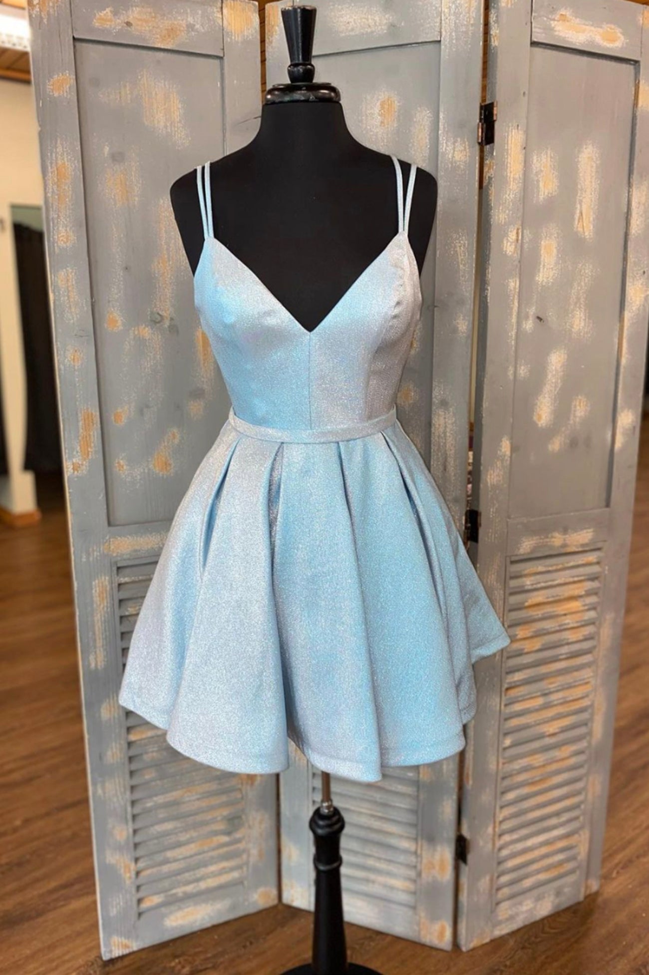 Cute V-Neck Short Prom Dresses, A-Line Homecoming Dresses