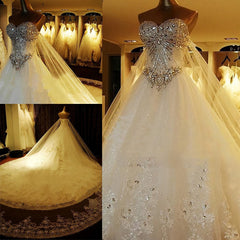 Rhinestone A Line Champagne Sweetheart Sleeveless Backless Applique Wedding Dresses