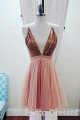 Deep V-neck Spaghetti Straps Sleeveless Sequins Short Prom Dresses, Homecoming Dresses