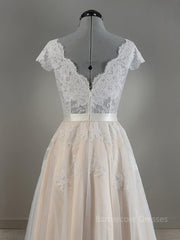 A-Line/Princess V-neck Floor-Length Lace Wedding Dresses With Appliques Lace