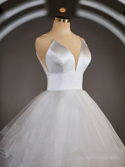 A-Line/Princess V-neck Floor-Length Tulle Wedding Dresses with Ruffles