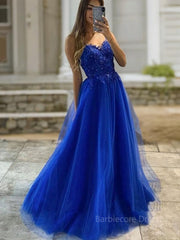 A-Line/Princess V-neck Sweep Train Tulle Prom Dresses With Appliques Lace