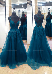 A Line V Neck Sleeveless Chapel Train Tulle Prom Dress With Appliqued Lace