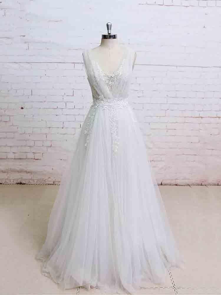 Glamorous Long A-line V-Neck Backless Tulle Wedding Dresses