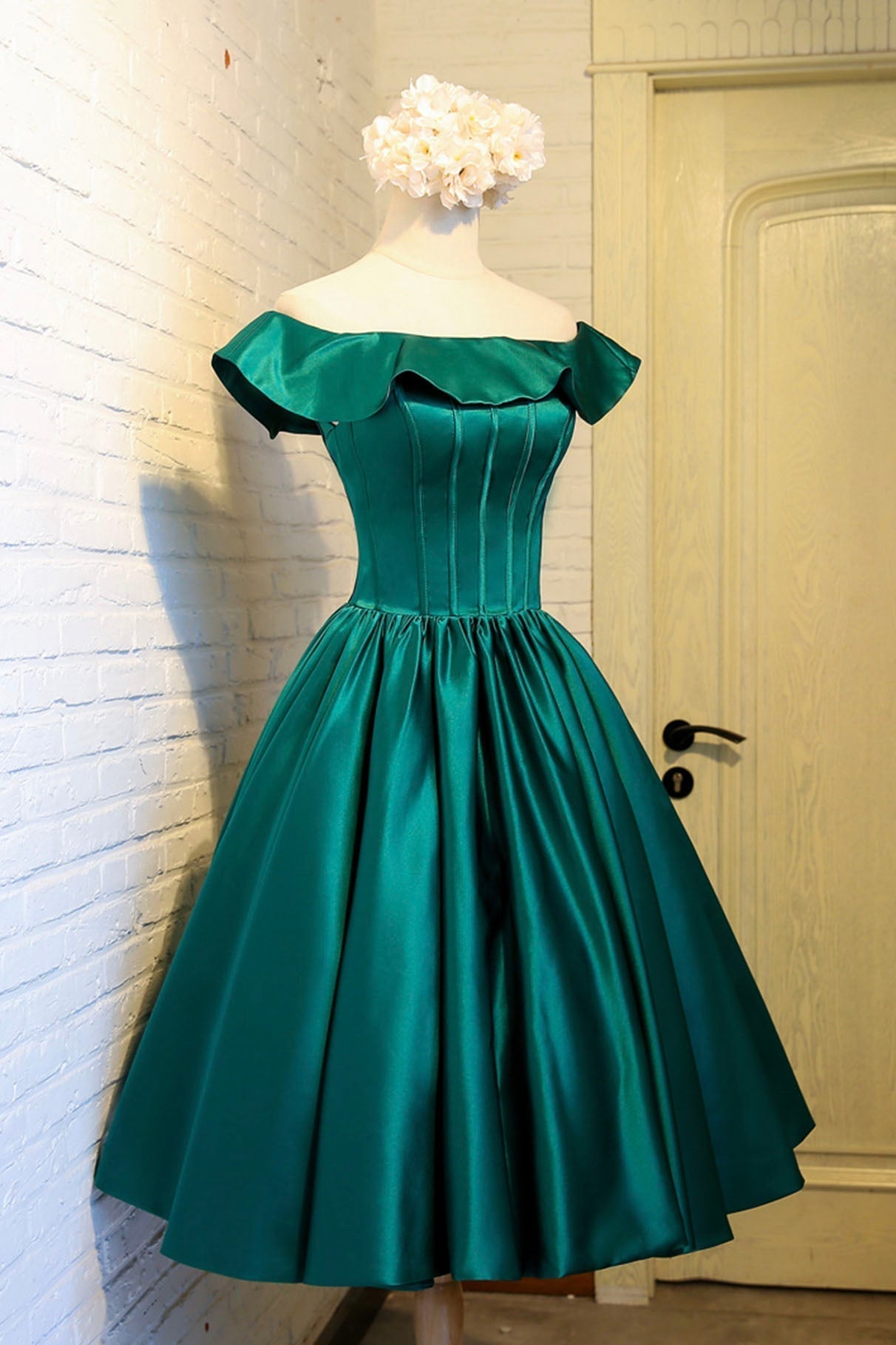 Cute Satin Short Prom Dress, Green A-Line Homecoming Dress