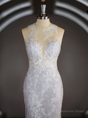 Sheath/Column Scoop Court Train Lace Wedding Dresses with Appliques Lace