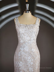 Sheath/Column Straps Sweep Train Lace Wedding Dresses with Appliques Lace